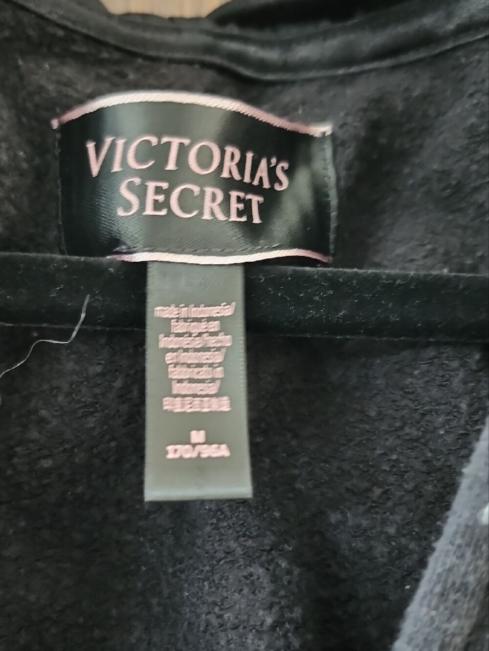 Victoria's Secret Black V‑Neck Cropped Hoodie - Picture 2 of 10